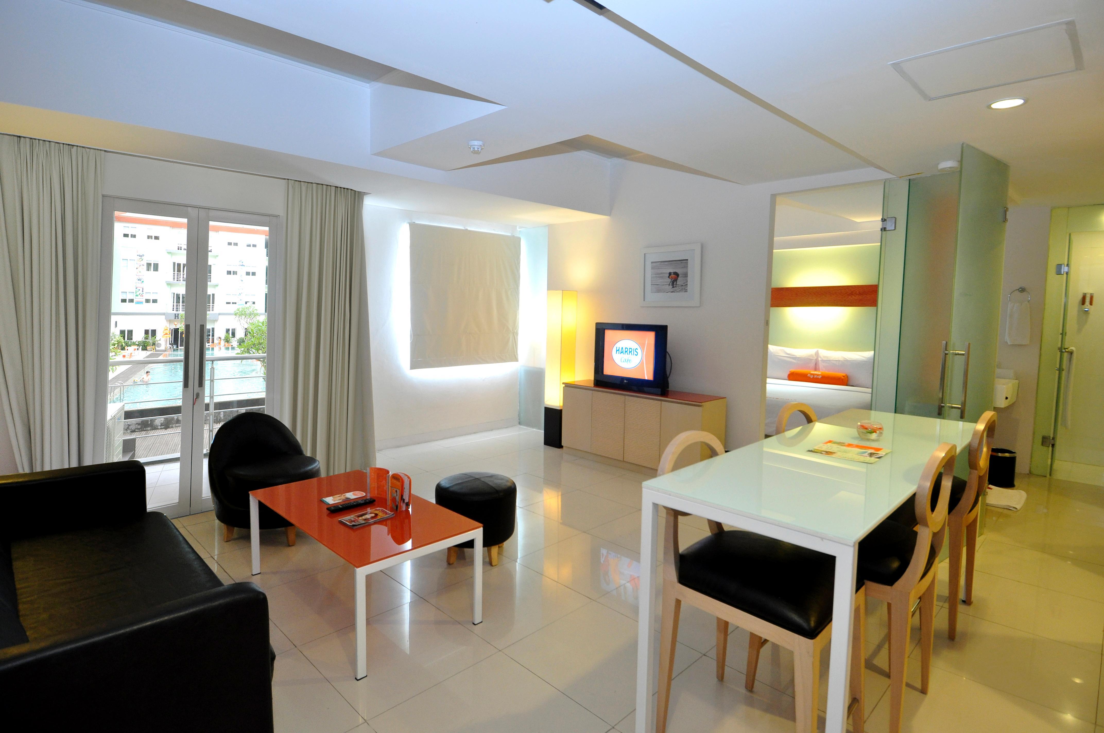 Harris Hotel & Residences Riverview Kuta, Bali Kuta  Exterior photo