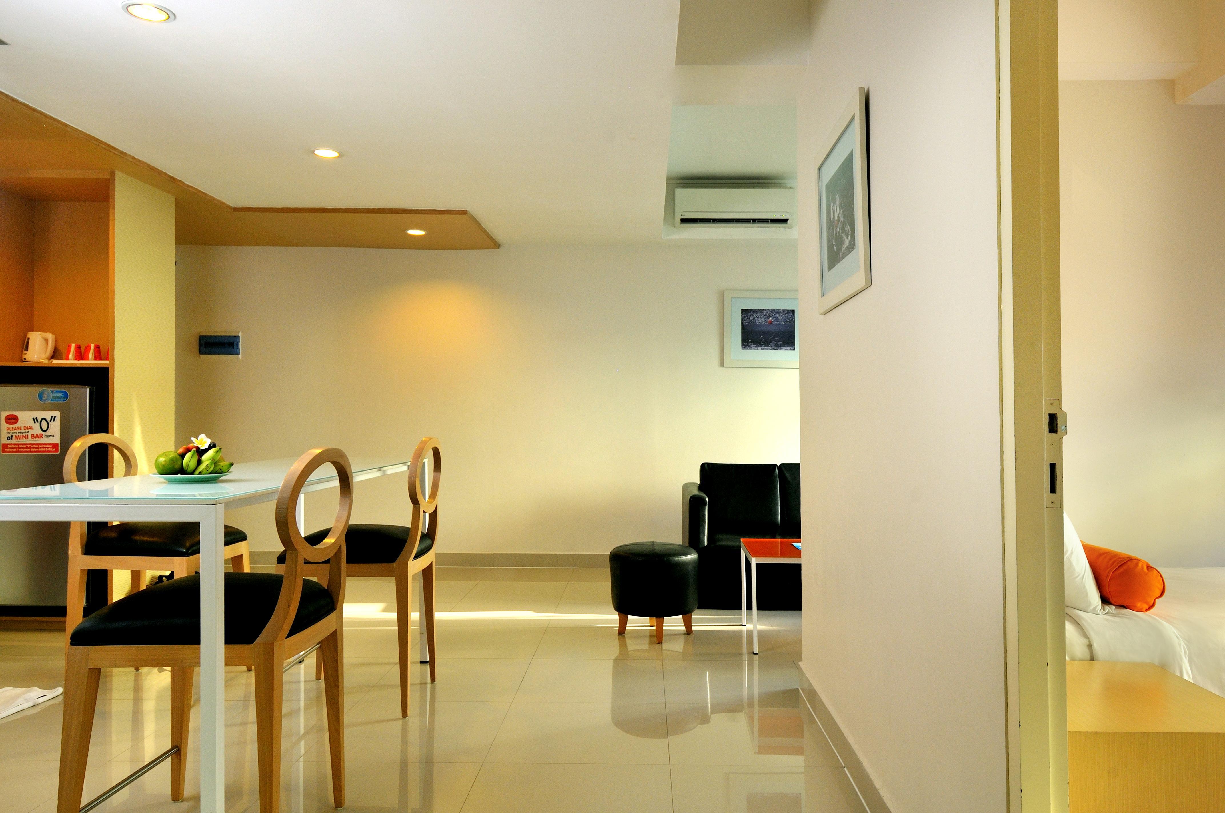 Harris Hotel & Residences Riverview Kuta, Bali Kuta  Exterior photo