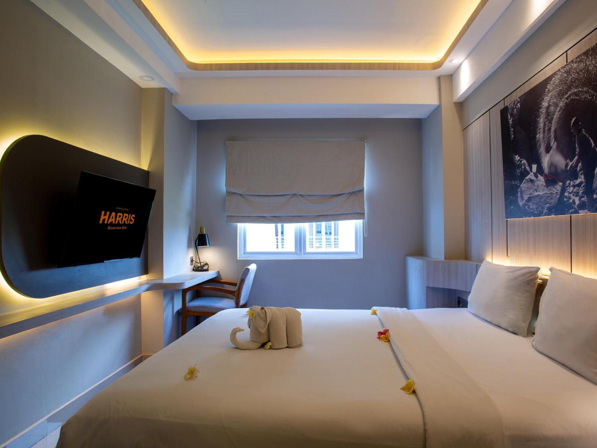 Harris Hotel & Residences Riverview Kuta, Bali Kuta  Exterior photo