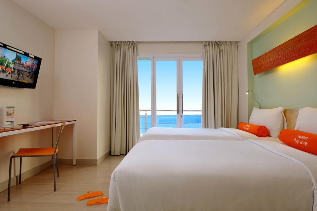 Harris Hotel & Residences Riverview Kuta, Bali Kuta  Exterior photo